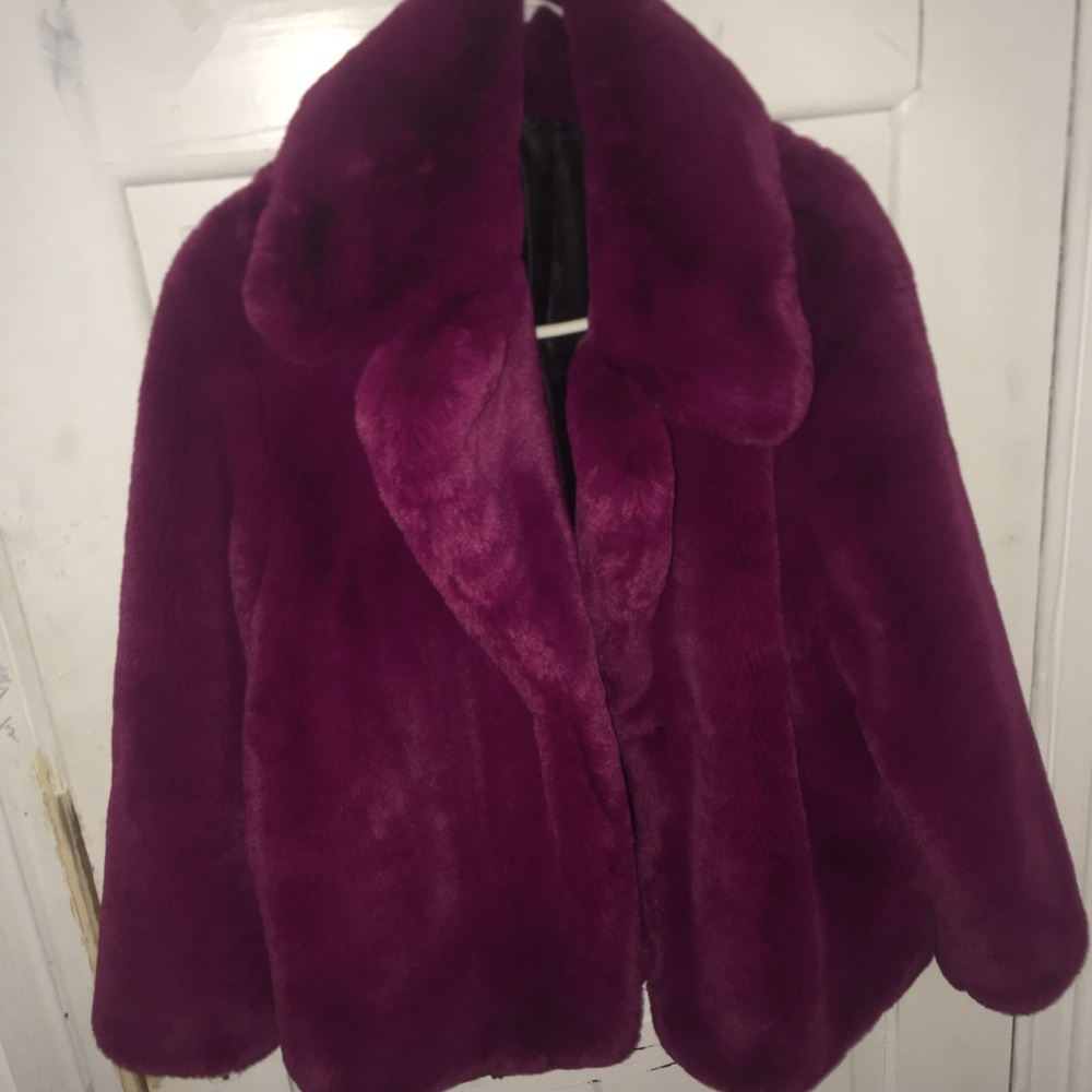 Plush Magenta Women's Jacket